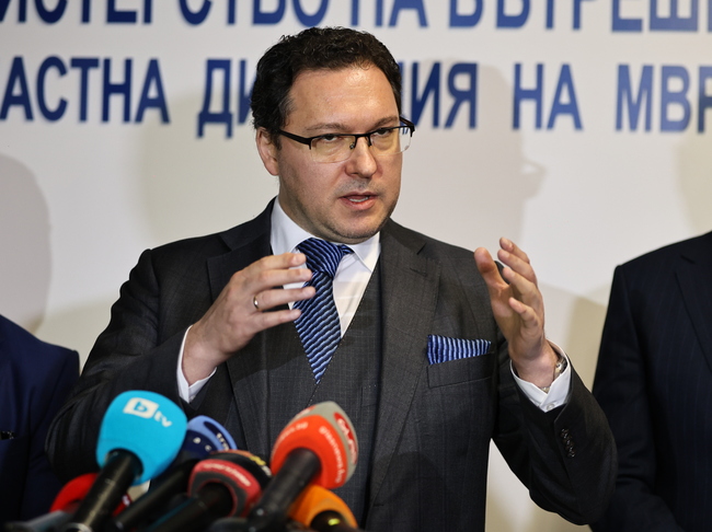 Калин Литов отстранен от МВР заради дисциплинарно производство