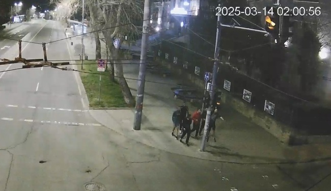 19-годишен задържан за кражба на светофар в Бургас
