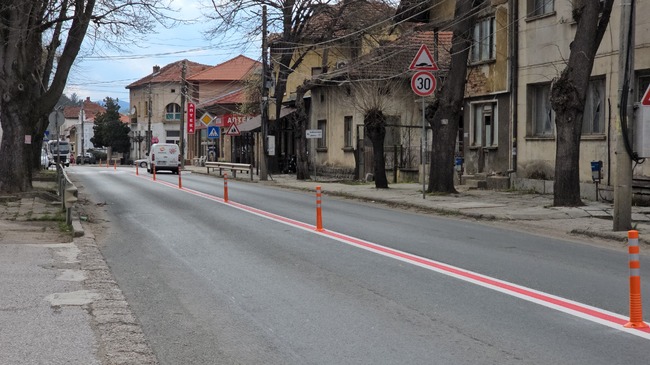 В Български извор поставят колчета за безопасност на пътя София – Варна