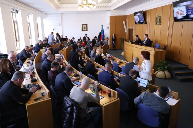 СОС предлага общината да придобие и реставрира минералната баня "Горна баня"