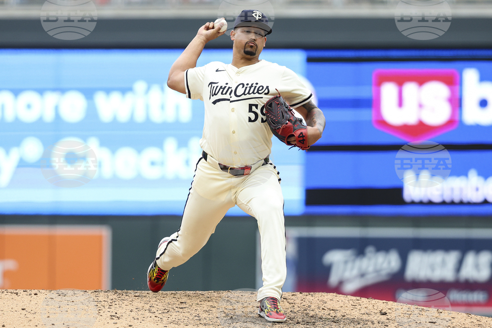 Tigers Twins Baseball