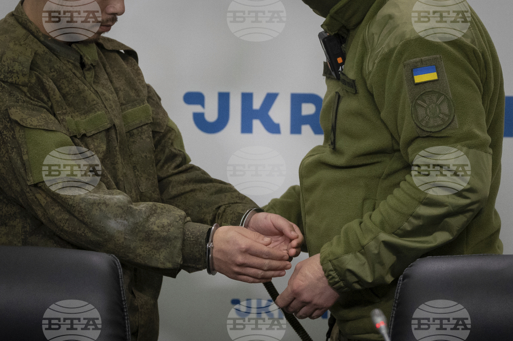 Пекин осъди "манипулациите и медийния шум" около китайските граждани, заловени да се бият на страната на руските сили в Източна Украйна