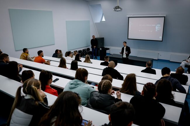 ЦСКА представи стратегията си на студенти от НСА