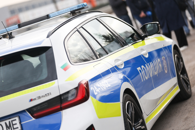 Двама души задържани за вандализъм по време на празниците в Търговище