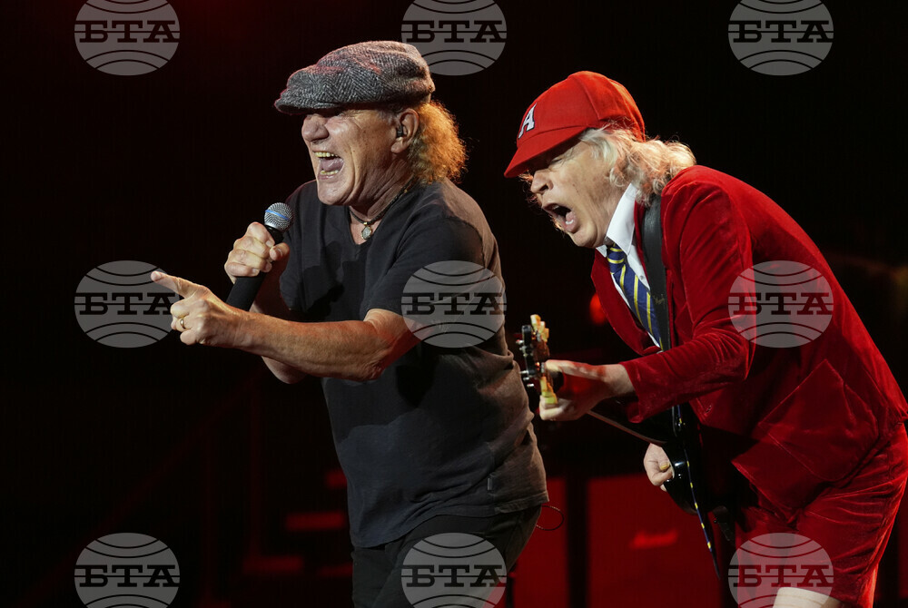 AC/DC in Concert