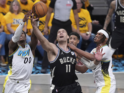 Bucks Pacers Basketball