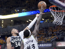Bucks Pacers Basketball
