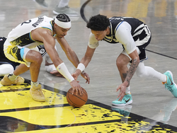 Bucks Pacers Basketball