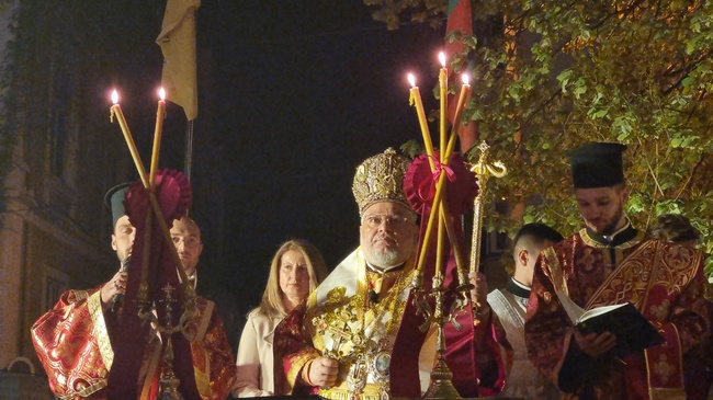 Великденски богослужения в Стара Загора под ръководството на митрополит Киприан