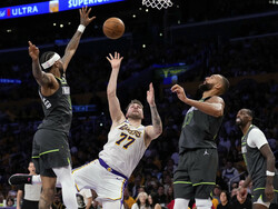Timberwolves Lakers Basketball
