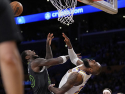 Timberwolves Lakers Basketball
