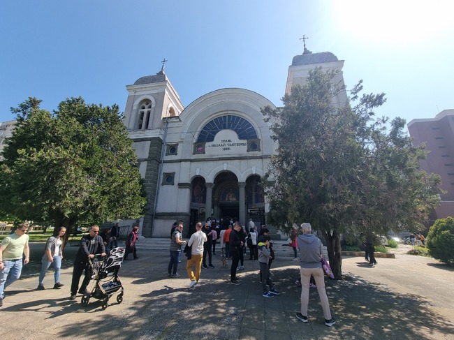 Възкресение Христово: Празник на радост и надежда в Ямбол