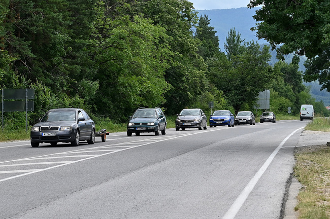 Двама шофьори в Монтанско задържани за шофиране след употреба на наркотици