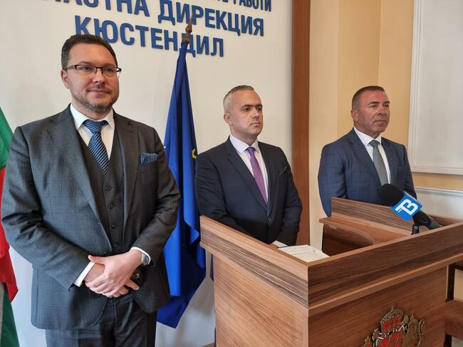 Даниел Митов: Увеличават се заплатите и изискванията в МВР