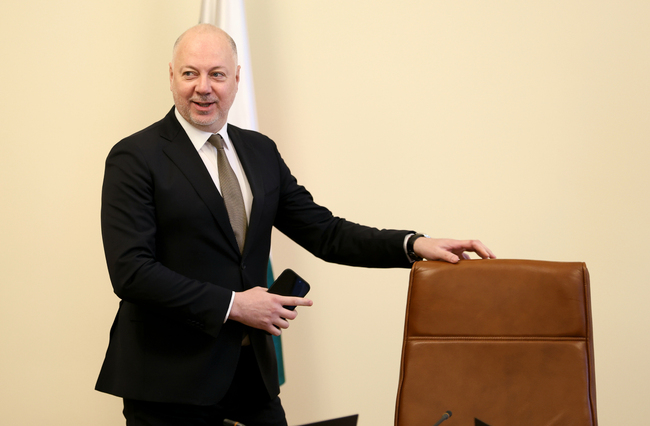 Росен Желязков за 100-те дни на правителството и важността на отчетността