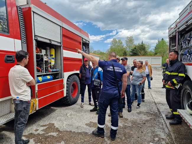 Ден на отворените врати за обучение при горски пожари в Разград