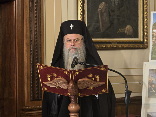 Пловдивският митрополит Николай възглавява литургия в Септември