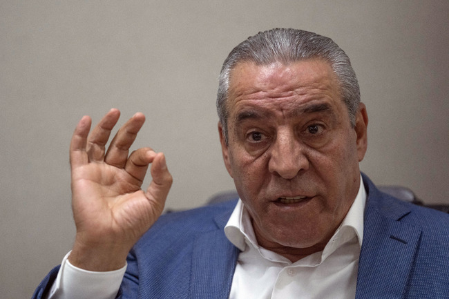 Махмуд Абас назначава Хюсеин ал Шейх за свой заместник и наследник