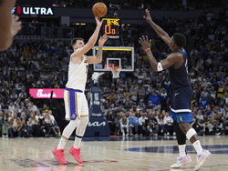 Lakers Timberwolves Basketball