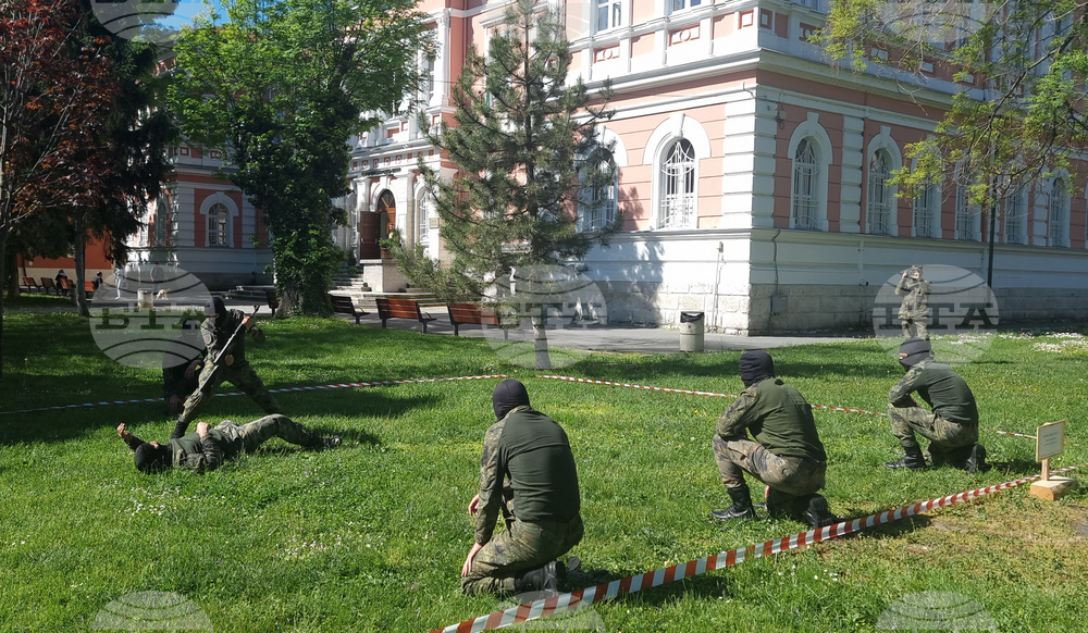 Плевен - Пето бригадно командване - празник