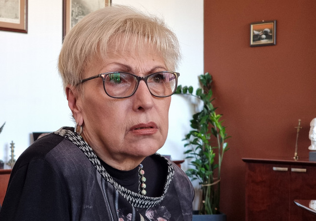 Проф. Александър Чирков вдъхновява младите лекари с нов документален филм