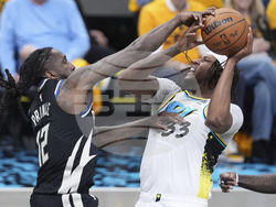 Bucks Pacers Basketball
