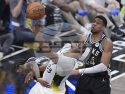 Bucks Pacers Basketball