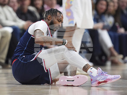 Clippers Nuggets Basketball