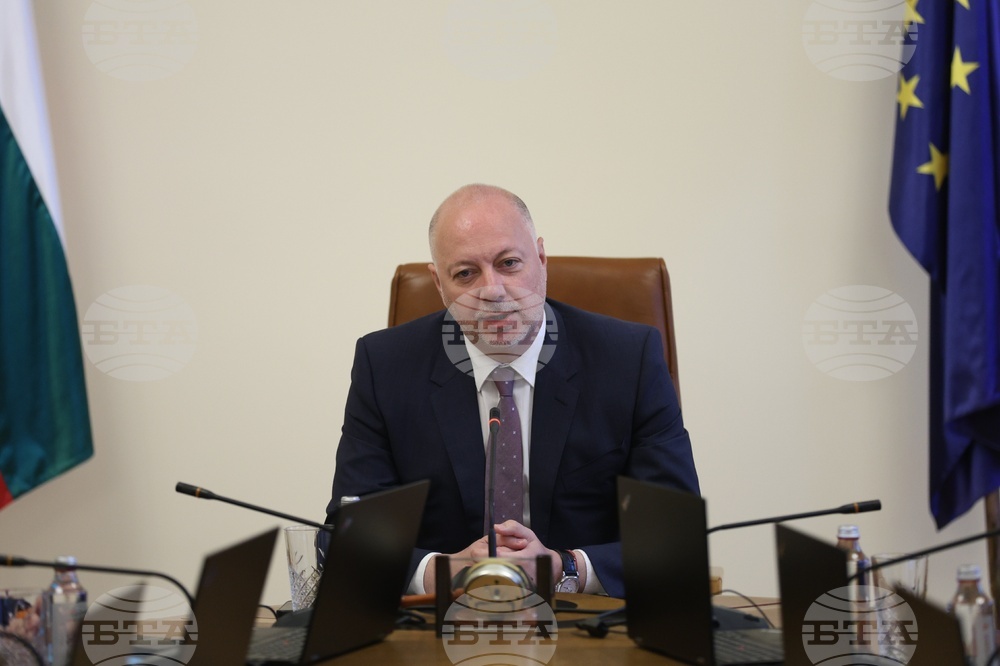 PM Zhelyazkov Wishes Newly Enthroned Hegumen of Zograf Monastery to Keep Alive Bond with Bulgaria
