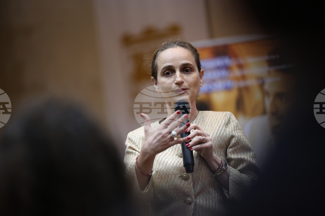 Around 20% of Working-Age Europeans Remain Outside Labour Market, Head of EC Representation in Bulgaria Says
