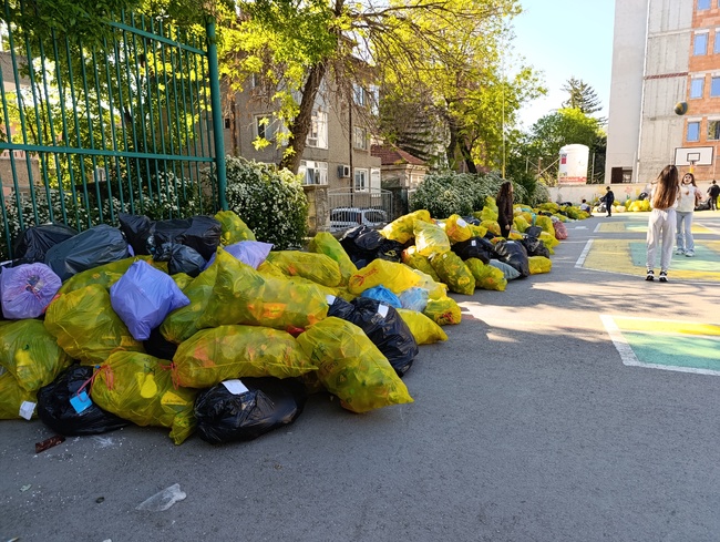 Учениците от Шумен събраха над 4700 кг пластмаса за рециклиране