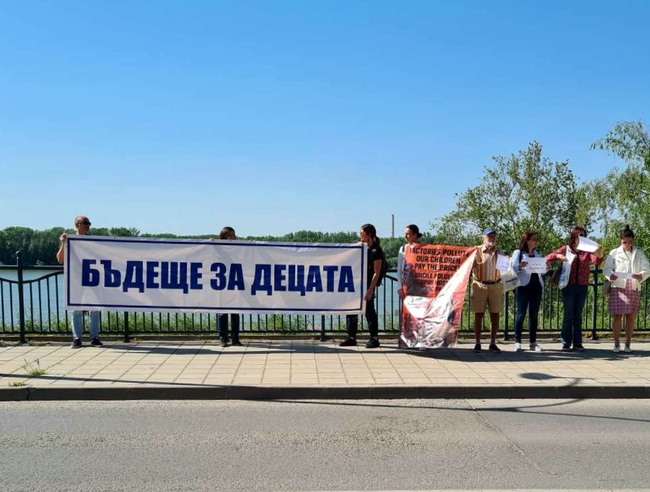 Протест в Русе поиска чист въздух и подобрена инфраструктура