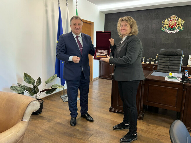Наталия Киселова в Плиска: Годишнината от покръстването на българския народ е сериозен повод за размисъл, тъй като цар Борис-Михаил взема решение, което променя хода на историята за България като държава