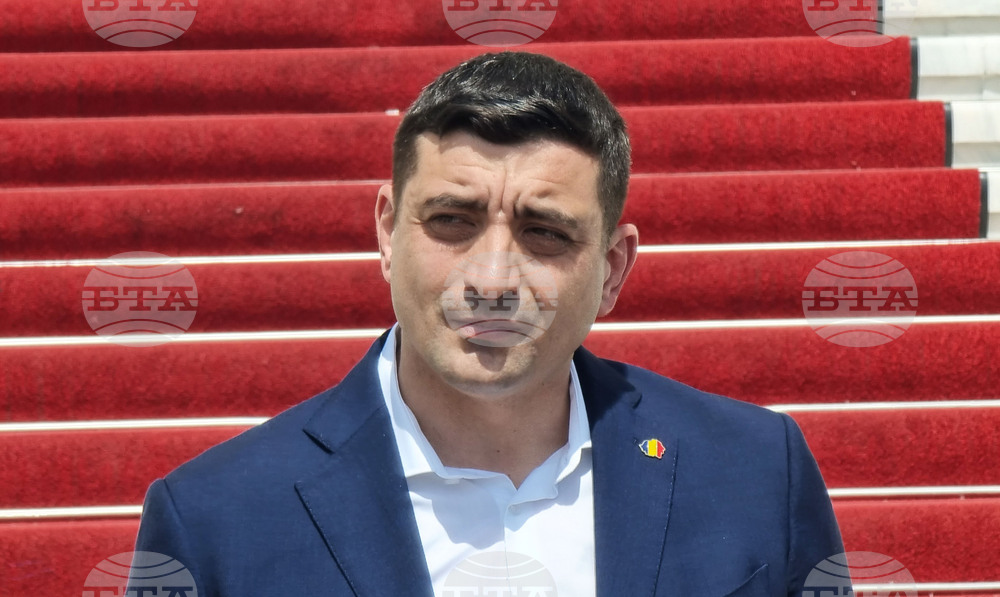 Romania’s First Exit Poll Shows George Simion in the Lead in Presidential Race