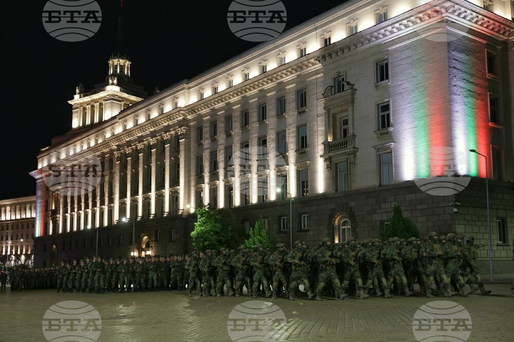 Военен парад - генерална репетиция