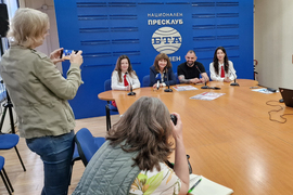 Национален пресклуб на БТА Шумен - благотворителна изложба - СУ „Сава Доброплодни"
