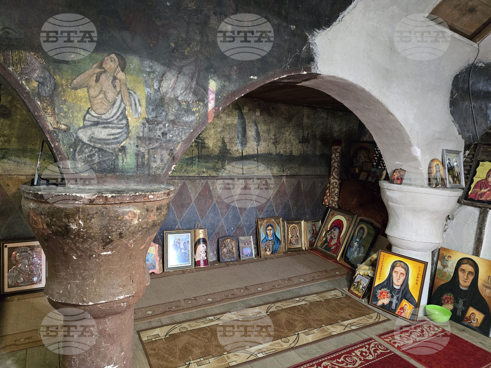 Село Златолист - храм "Свети Георги"