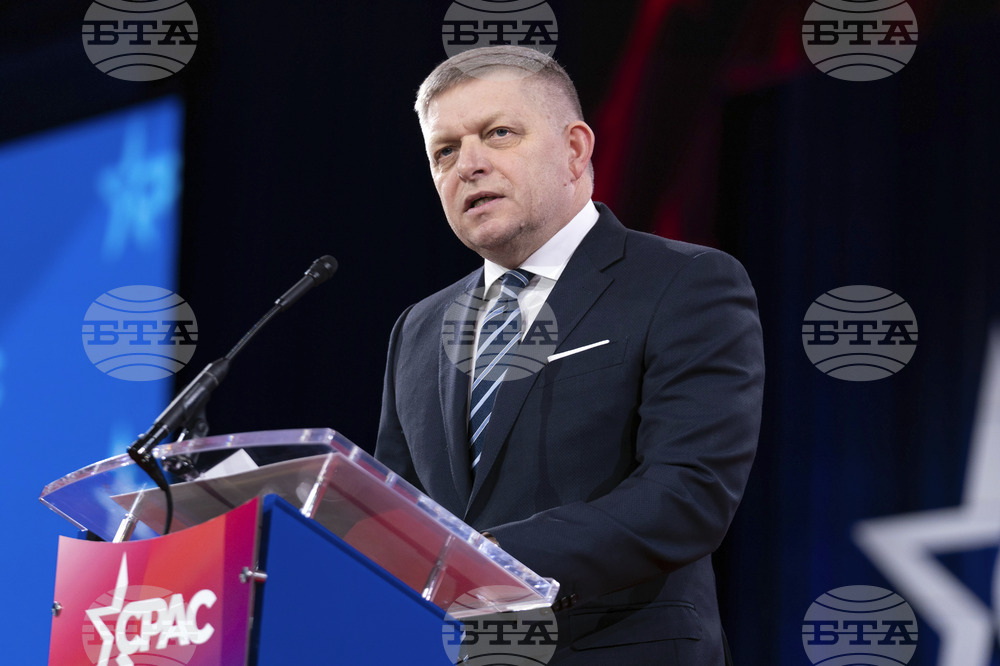 Словашкият премиер пътува по заобиколен маршрут към Русия, след като балтийските републики затвориха въздушното си пространство за самолета му