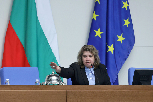 Наталия Киселова участва в конференция на председателите на парламенти на ЕС на 12 май