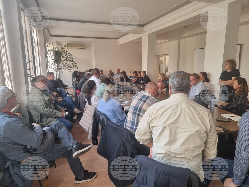 Биопроизводители обсъдиха с експерти от ресорното министерство и ДФ "Земеделие" кампанията за подаване на заявления през 2025 г.