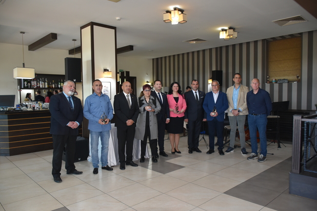Наградиха "Осъм" АД като инвеститор на годината в Деня на Ловеч
