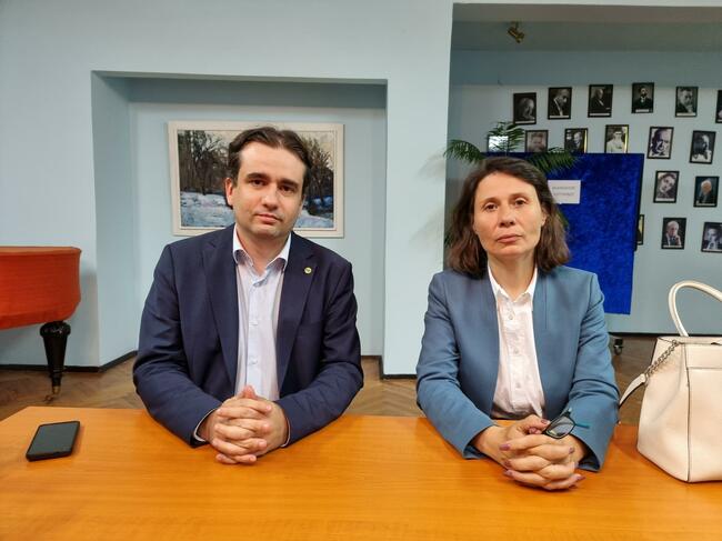 „Да, България“ внасят декларация за подкрепа на членството ни в еврозоната