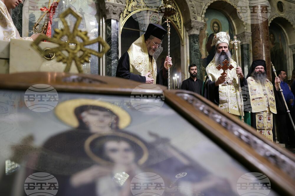 Храм-паметник „Св. Александър Невски“ - Международния ден на сестринството - молебен