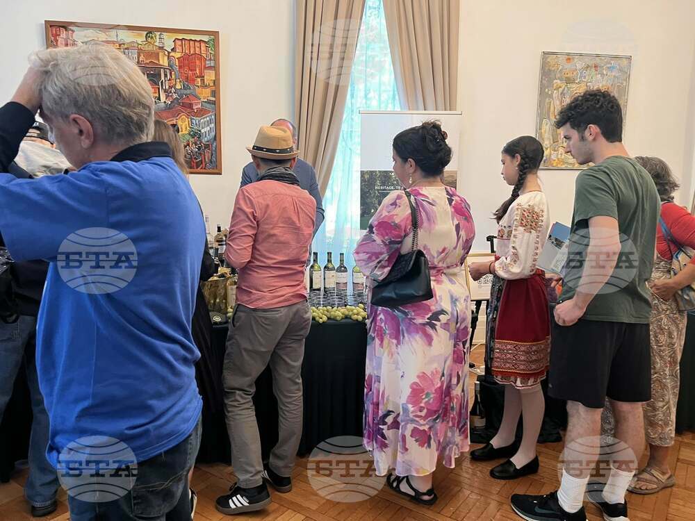 Над 1200 гости посрещна Посолството на България във Вашингтон в рамките на Ден на отворените врати на страните членки на Европейския съюз