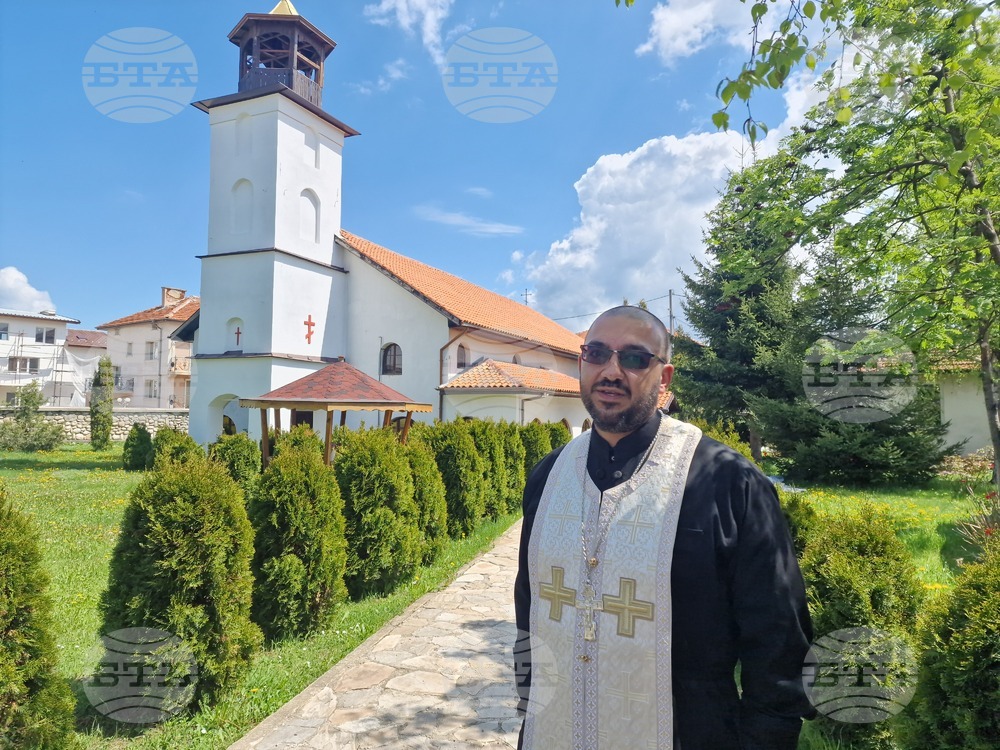 Самоков - храм „Въведение Богородично”