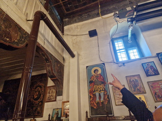 В Самоков събират средства за спешен ремонт на Долномахленската църква