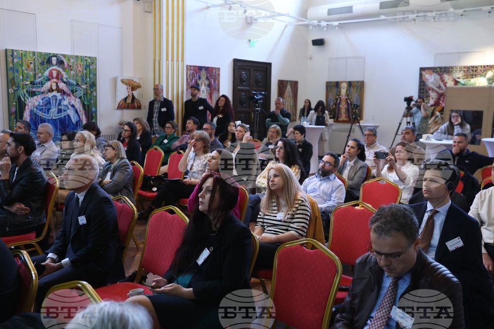 Кръгла маса „33 години по-късно – големият разговор за частното копиране в България“