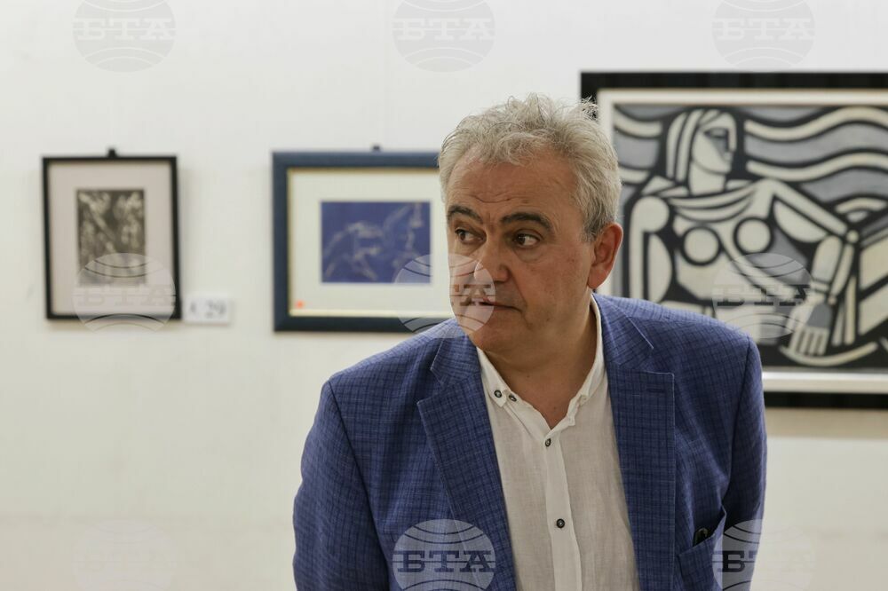 „Рицарят на светещата линия“ - изложба - Емил Дриндолов
