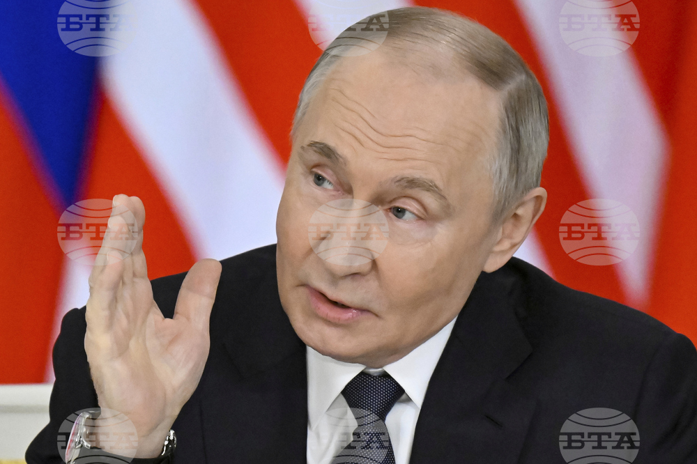 Путин е имал среща с високопоставени руски представители за преговорите с Украйна, съобщи Кремъл