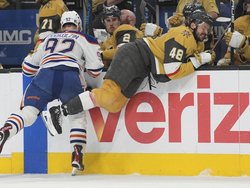 Oilers Golden Knights Hockey